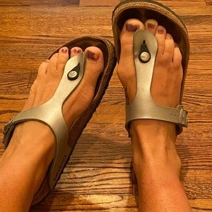 Birkenstock Gizeh sandals